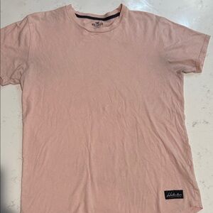 Hollister Men's Light Pink Short Sleeve Tee 90s inspired